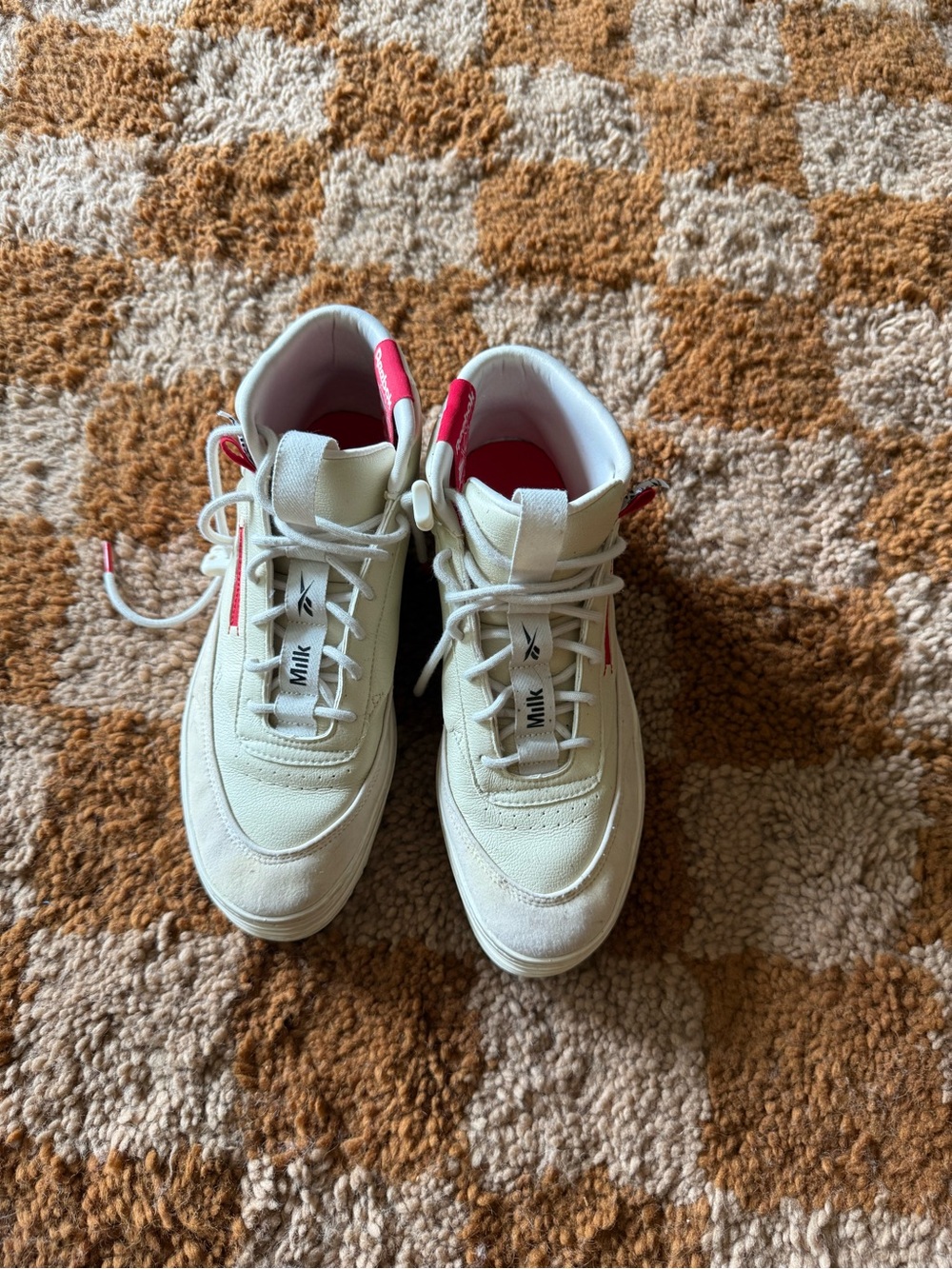 Reebok Women's Mid-Top Sneaker in Cream with Red Accent